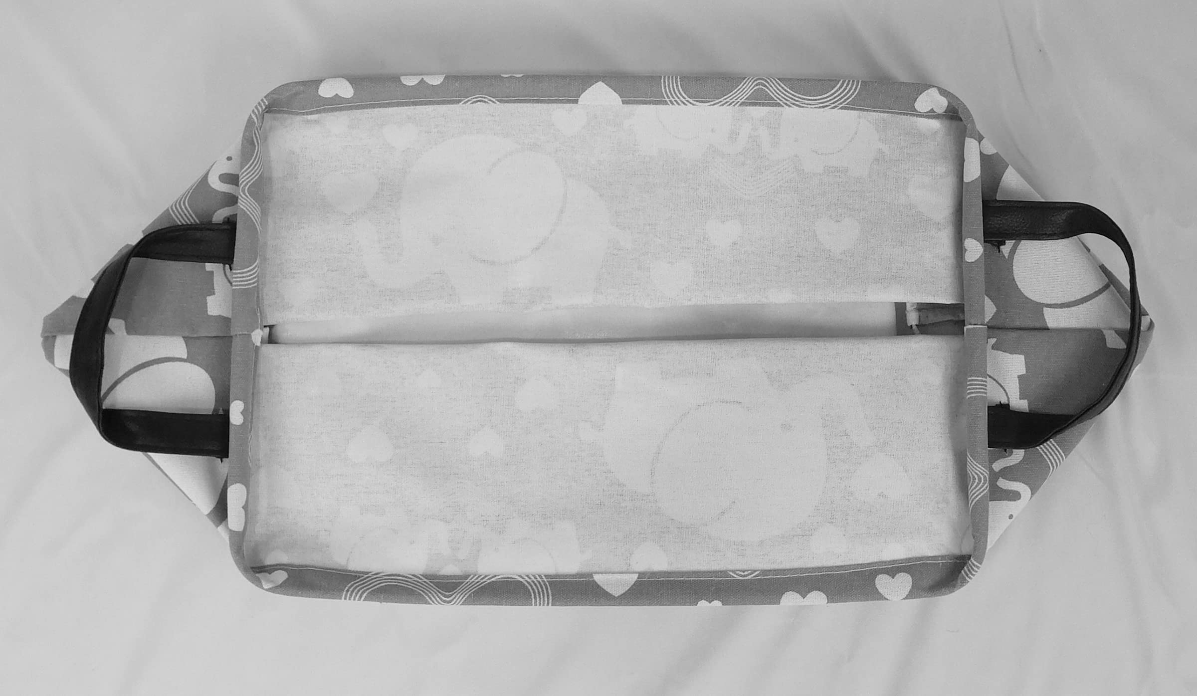 DUYIY travel-friendly storage solution folds easily for quick setup