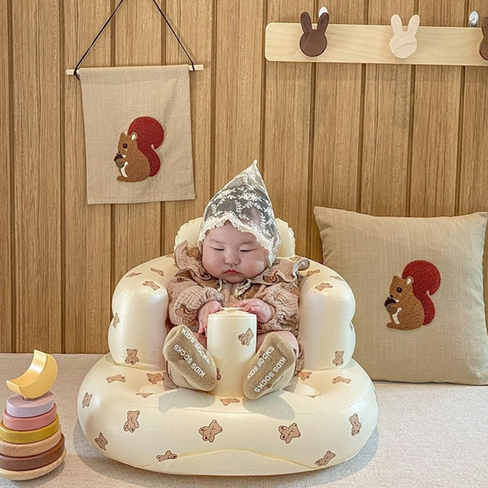 Dwenles portable inflatable baby seat ready for outdoor use