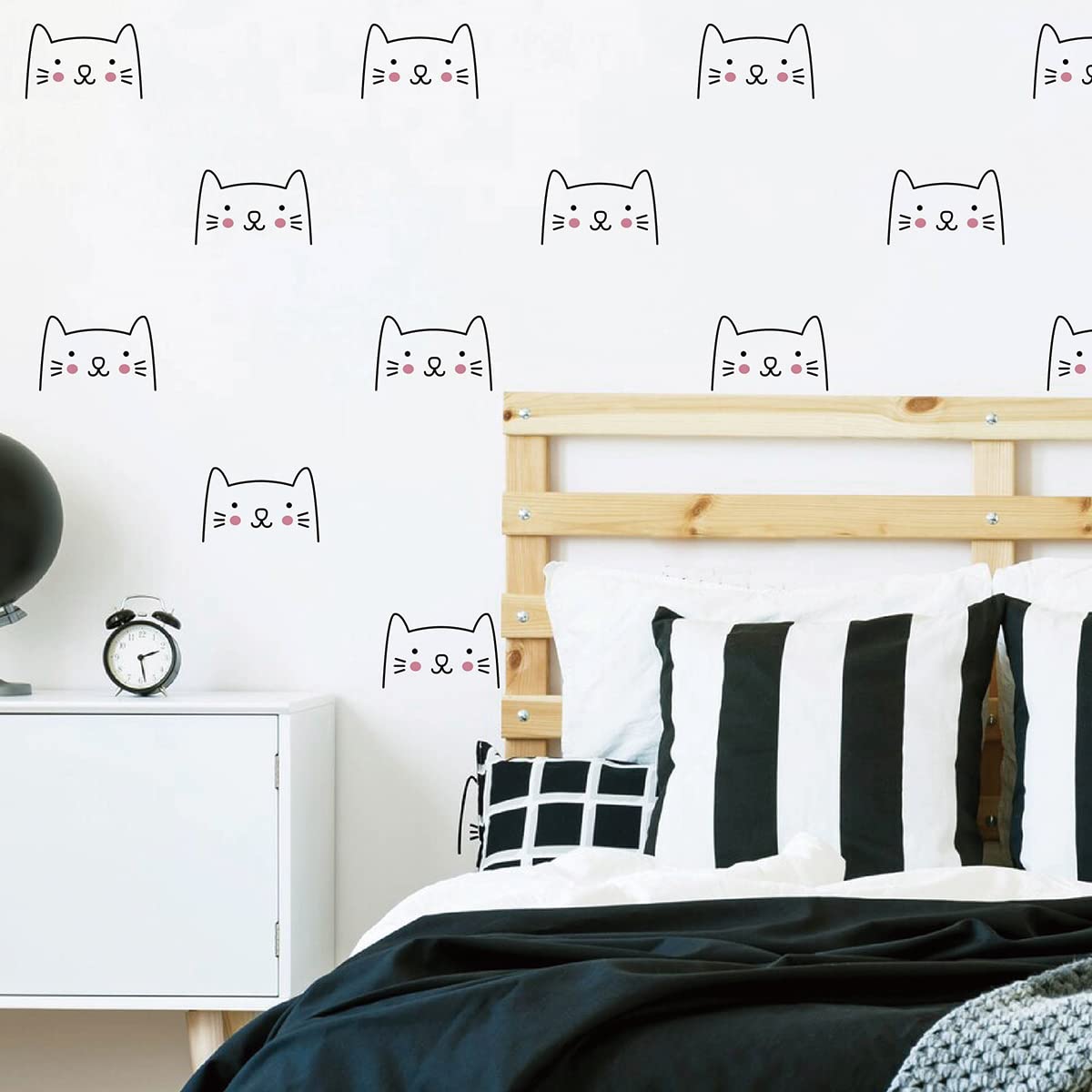 DXLING Lovely Cats wall decor set 1 adds playful cat decals to brighten a nursery