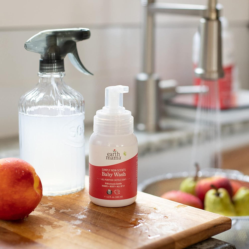 Organic rooibos and calendula ingredients highlight soothing botanicals