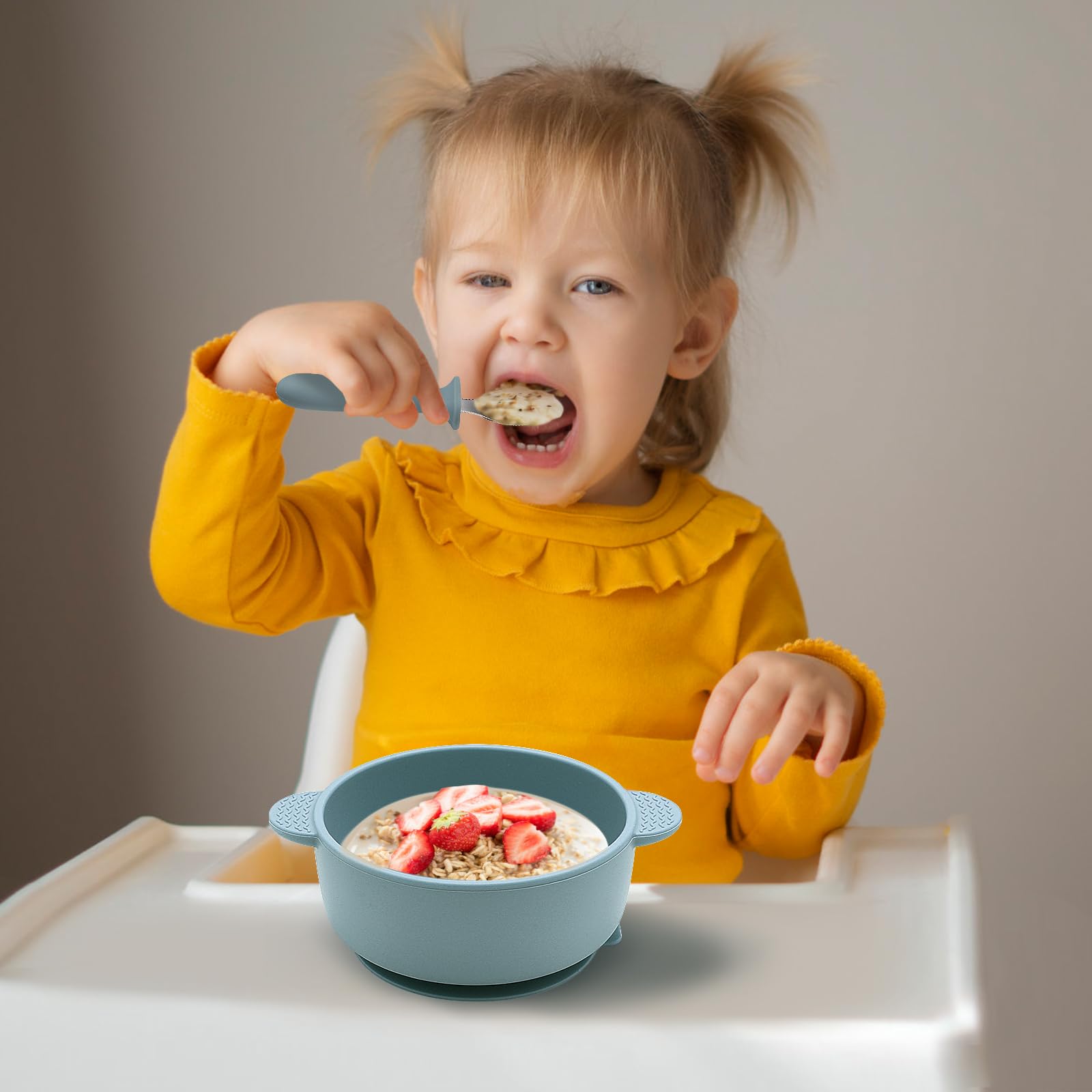 Eascrozn spill-proof rim reduces mess during meals and snacks