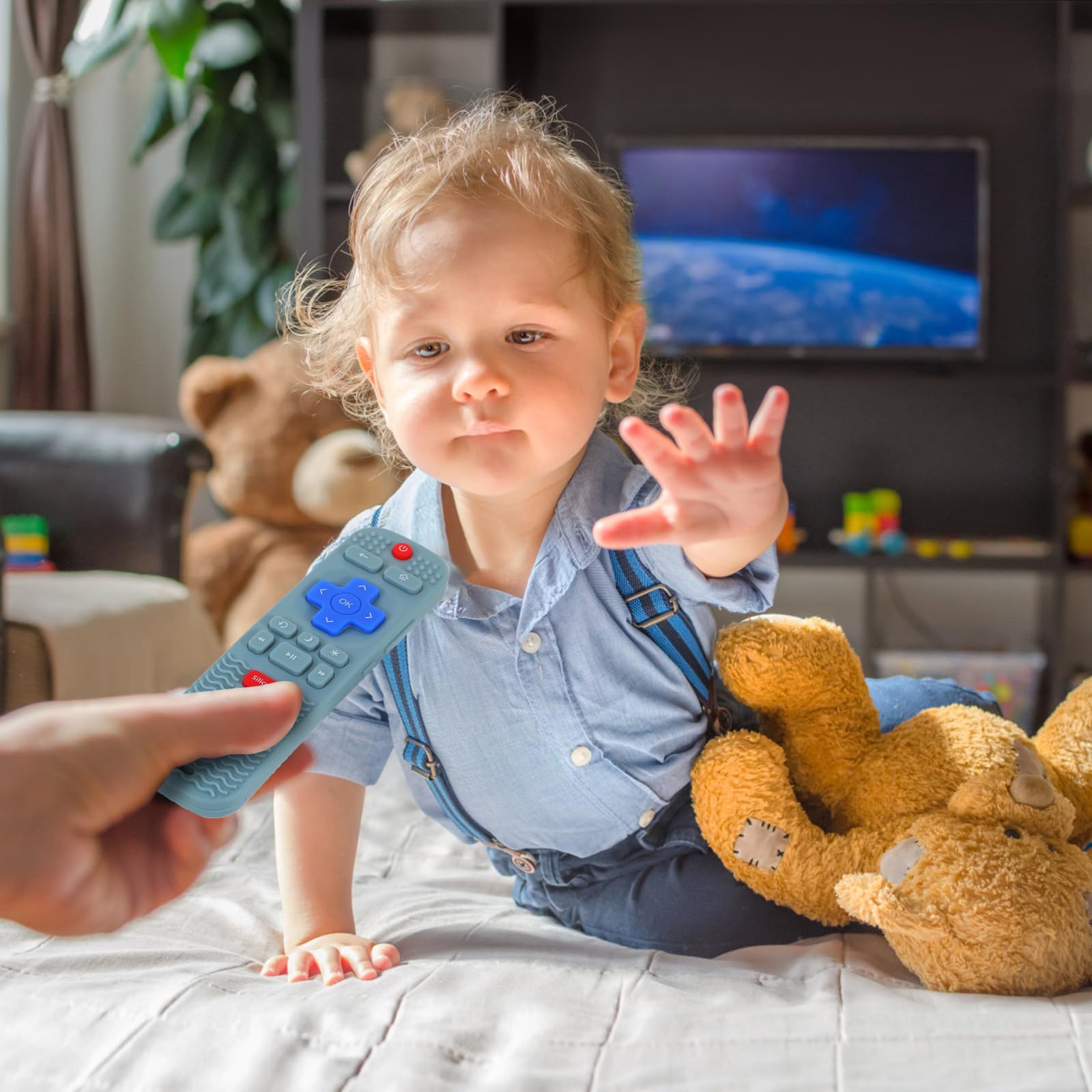 Eascrozn baby remote teether in bright colors aids color recognition.