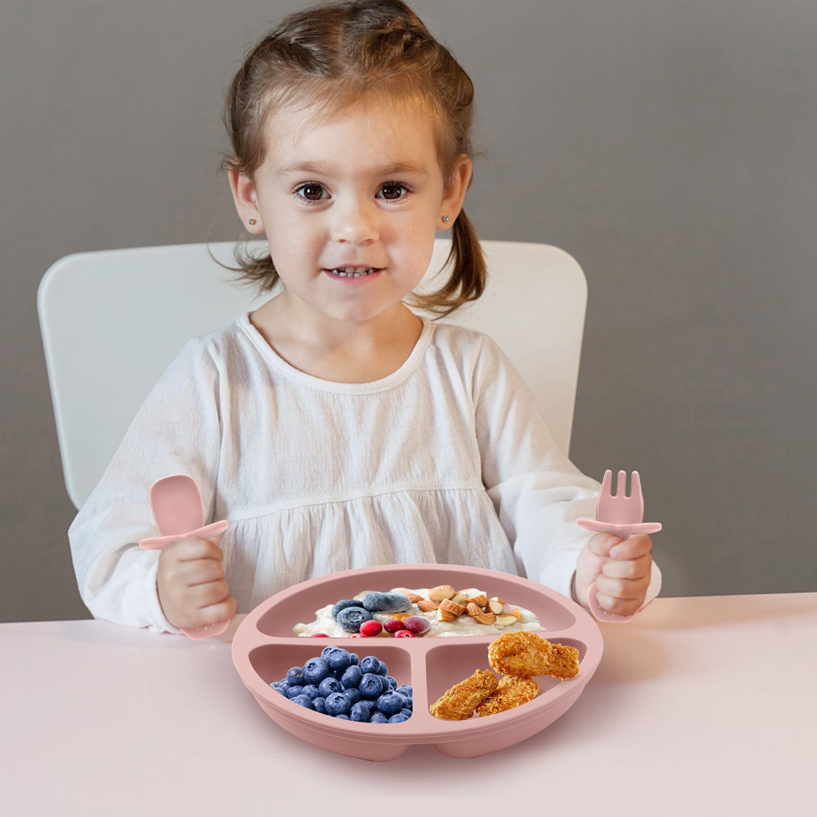 Eascrozn BPA-free silicone set on counter signaling safe feeding materials.