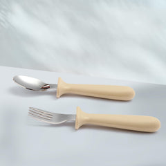 Eascrozn divided plate four compartments helps you offer varied flavors neatly