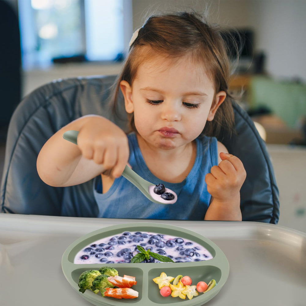 Eascrozn silicone baby spoons demonstrate dishwasher-safe, easy cleanup.