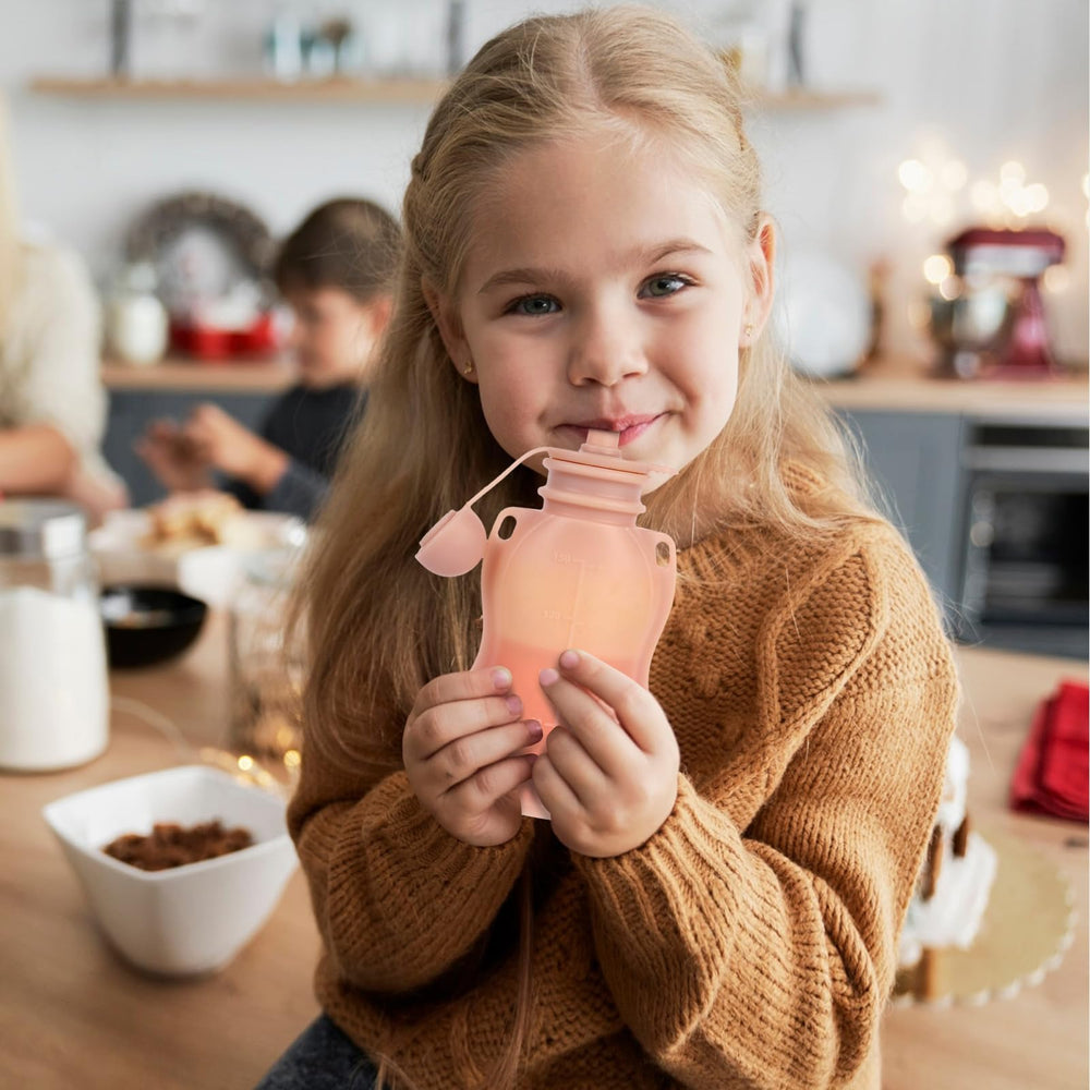 Eascrozn silicone pouches with attached lid for mess-free meals