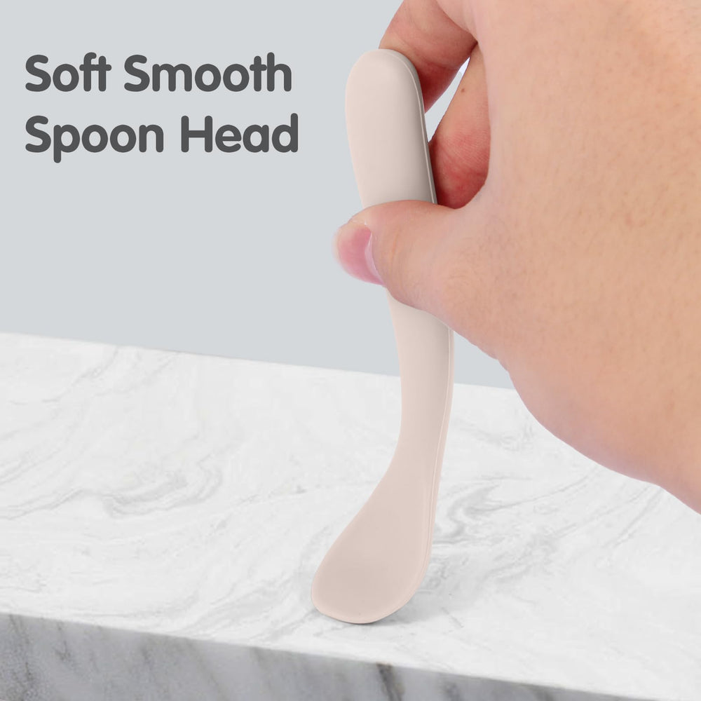 Eascrozn BPA-free silicone spoon ensures safe feeding without fillers.