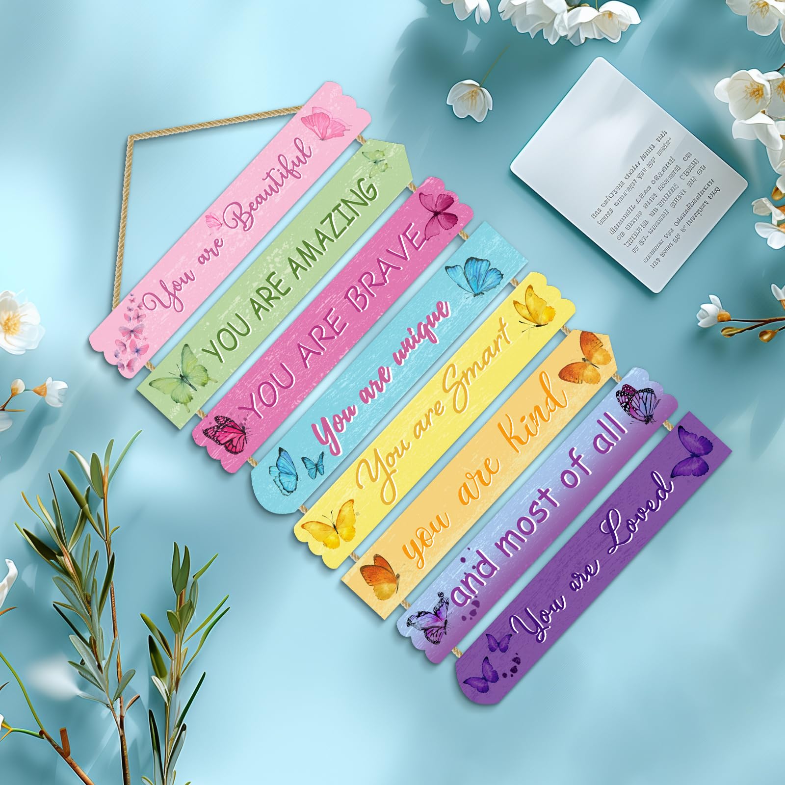 Easozoom butterfly wall decor 8 pieces blends with pastel aesthetics for a princess-friendly vibe.