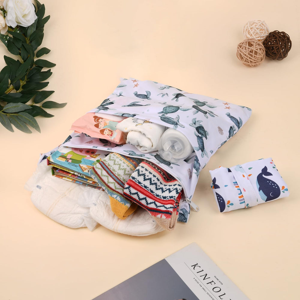Eaxin eco-friendly wet bag designed to reduce disposable bag usage.
