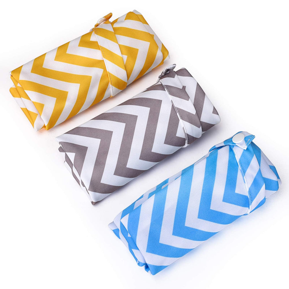 eaxin wet bag snap handle attached to stroller for easy transport