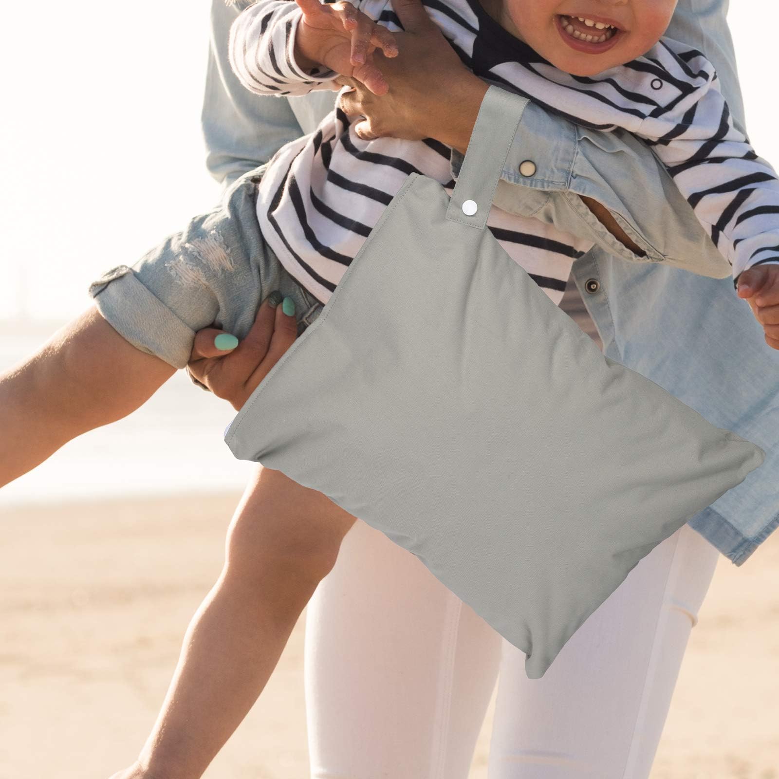 eaxin stroller-attachment shows hands-free carry during errands