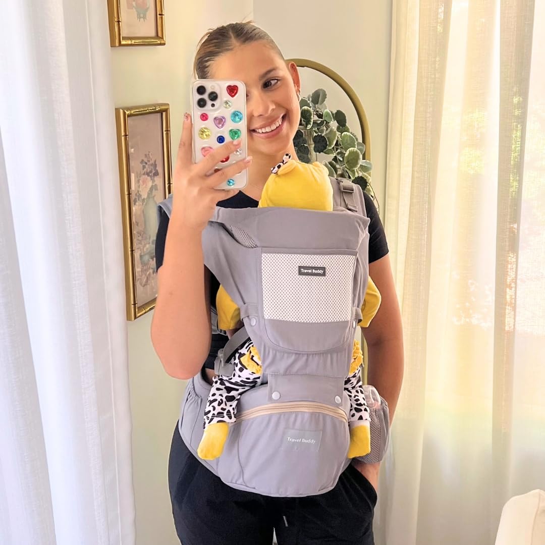 Eazy Buddy Travel Buddy multiple storage pockets for easy diaper and essentials access.