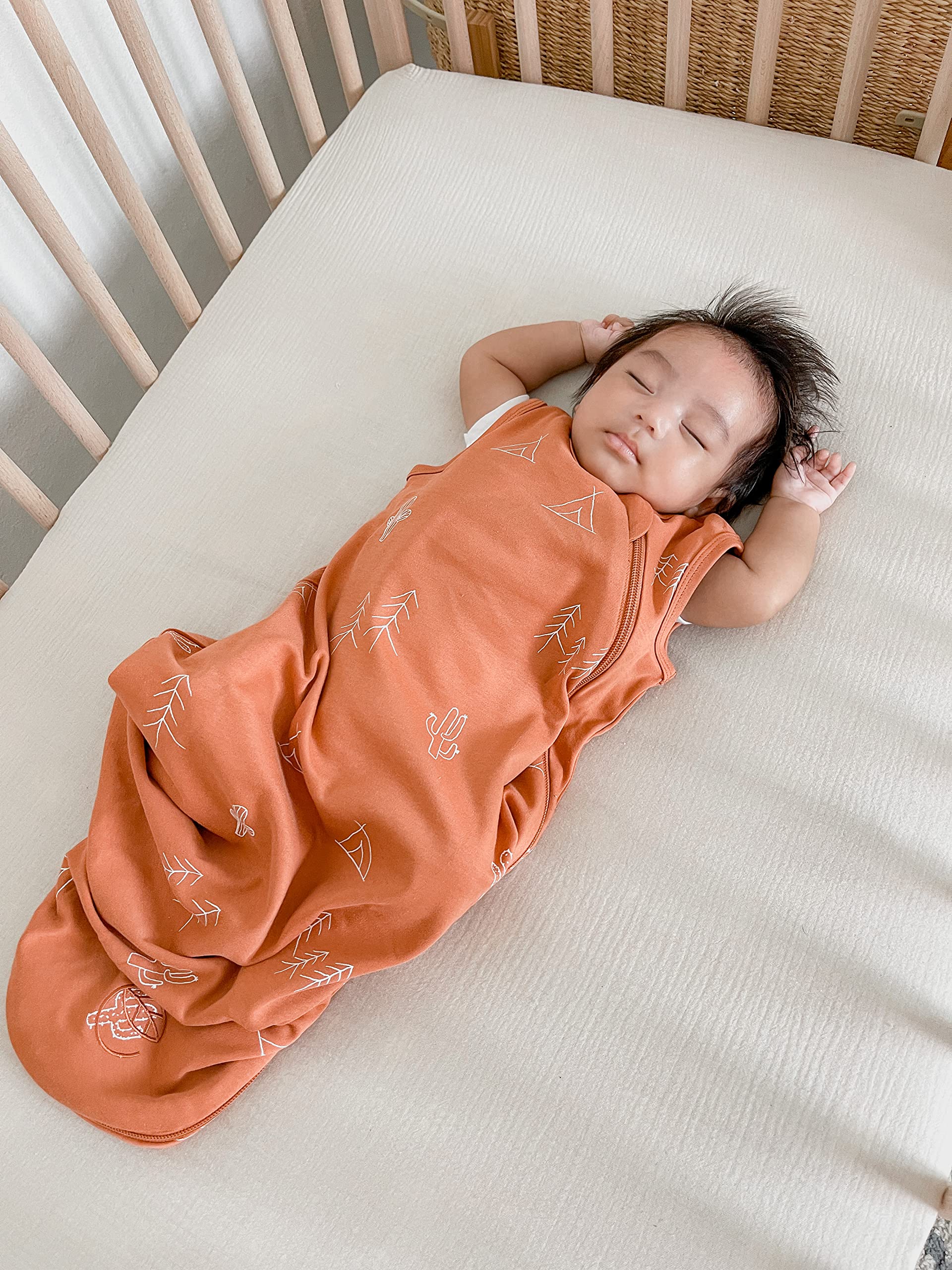 Ecolino desert sleep sack fabric close-up shows buttery-soft organic cotton.