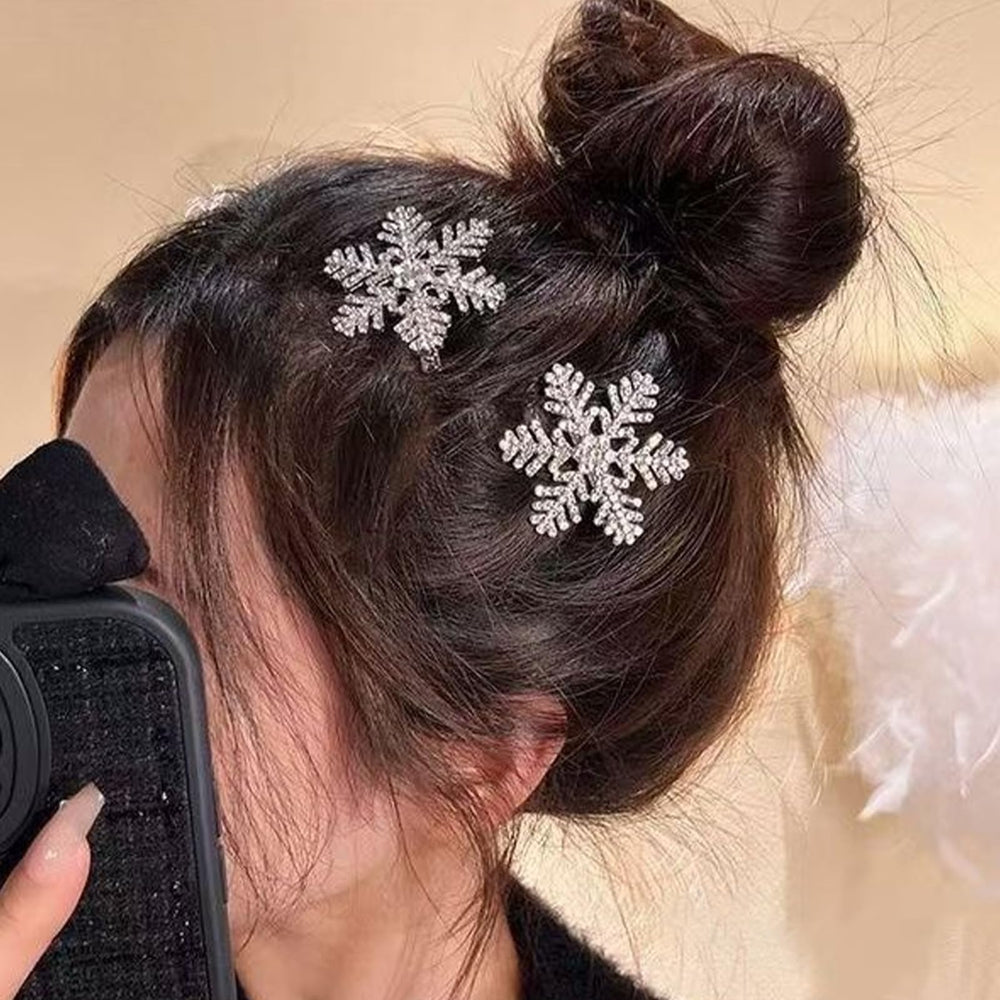 Ecuupas winter theme snowflake hair barrette pairs with sweaters