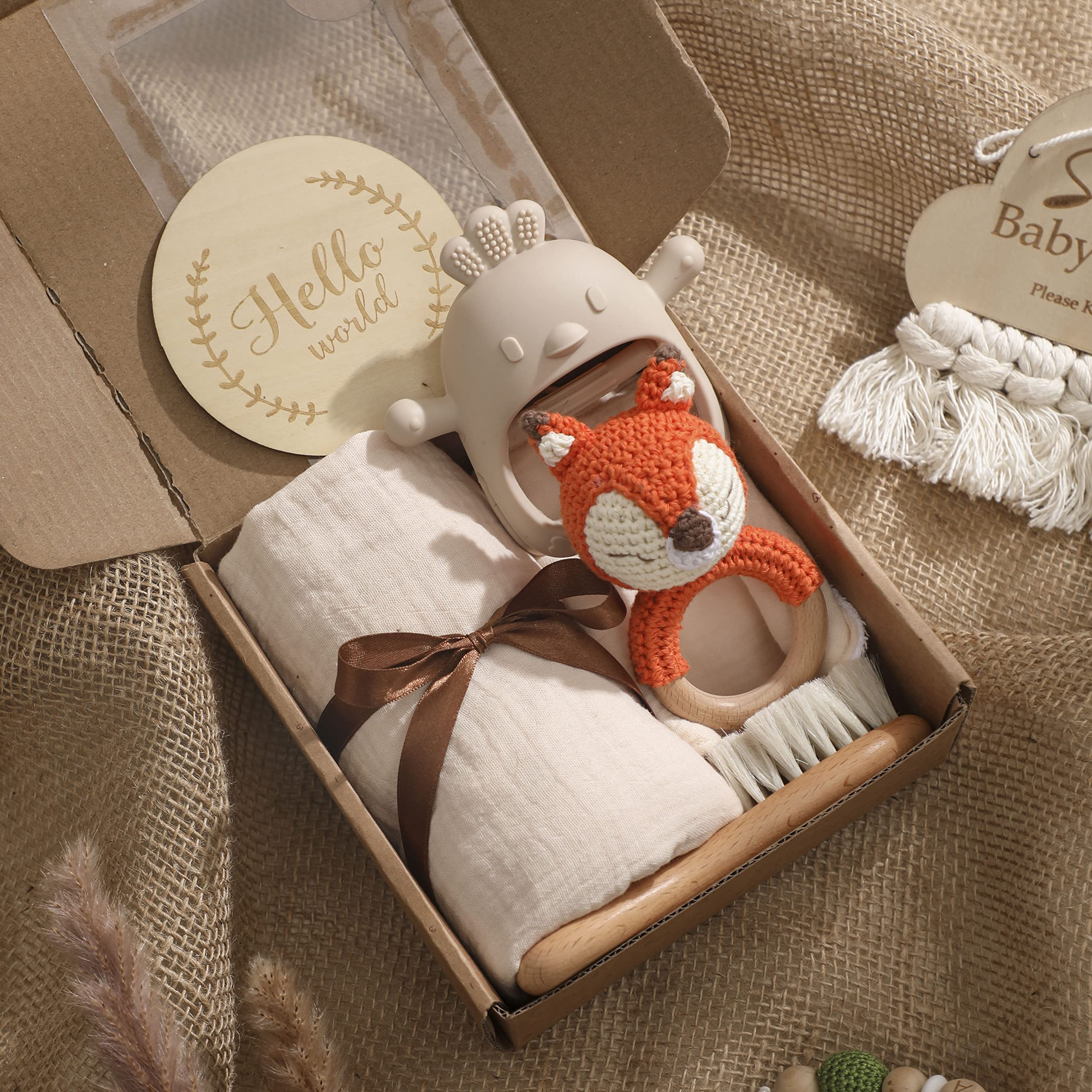 EERKEOD neutral baby blanket for warm, snug moments