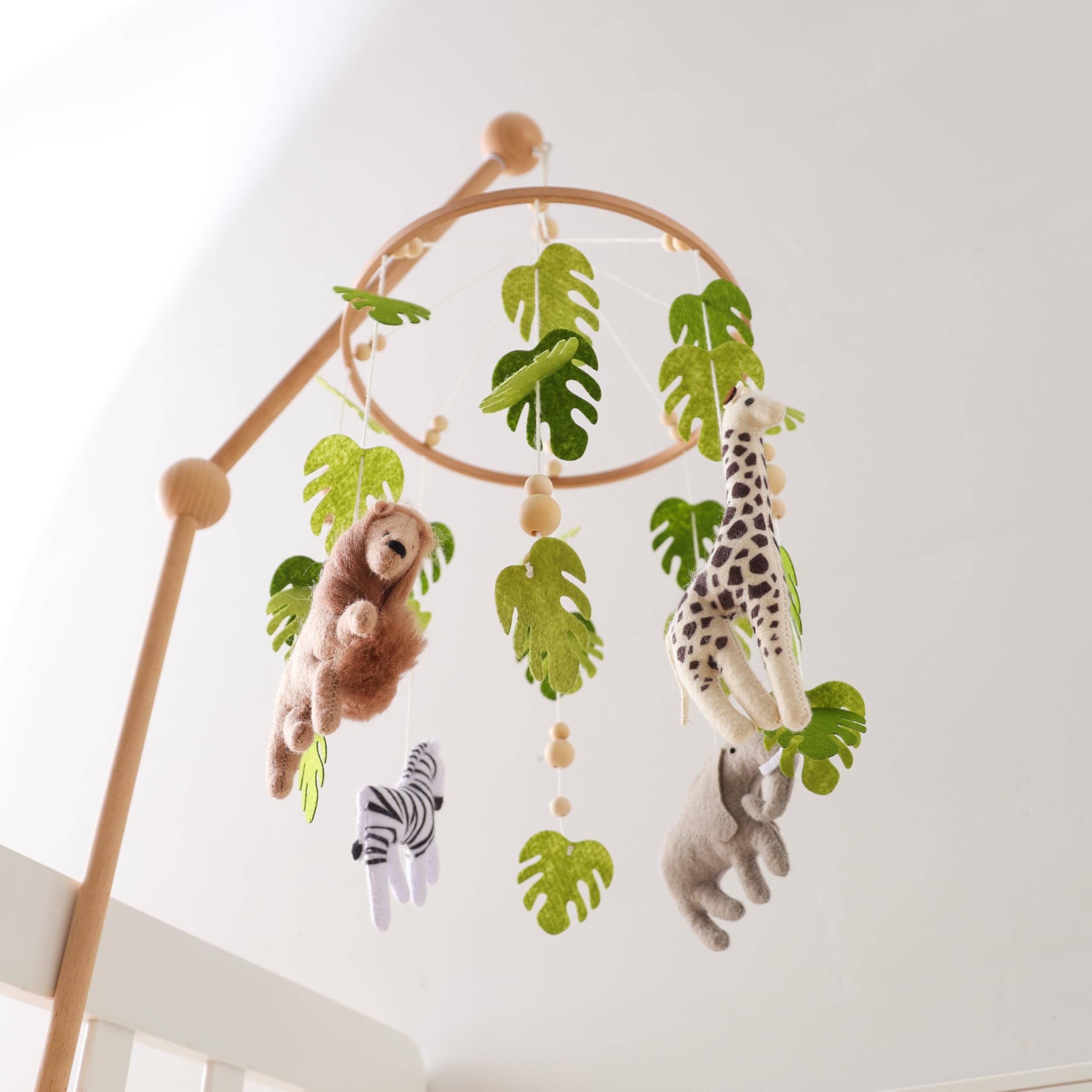 EERKEOD woodland mobile suits gender-neutral nurseries with timeless woodland charm.