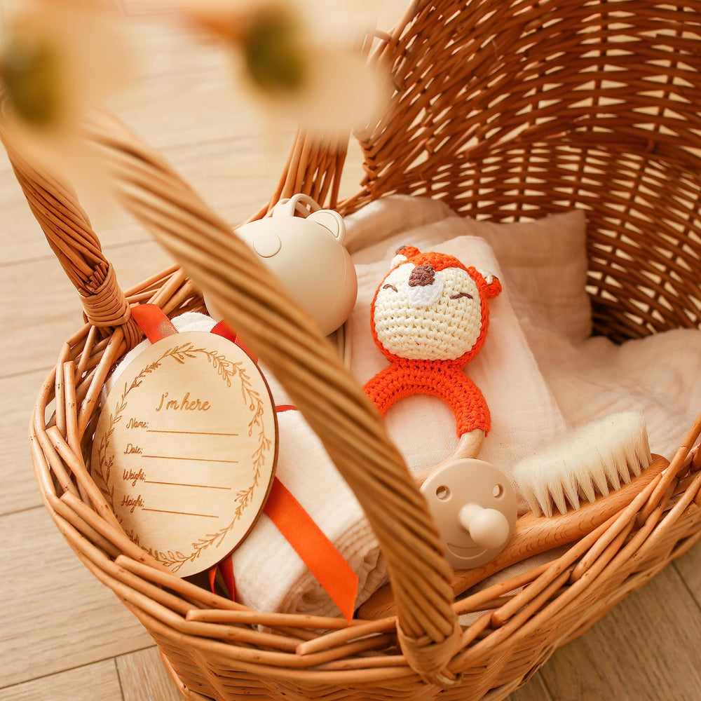EERKEOD pacifier leashes and cases help on the go soothing.