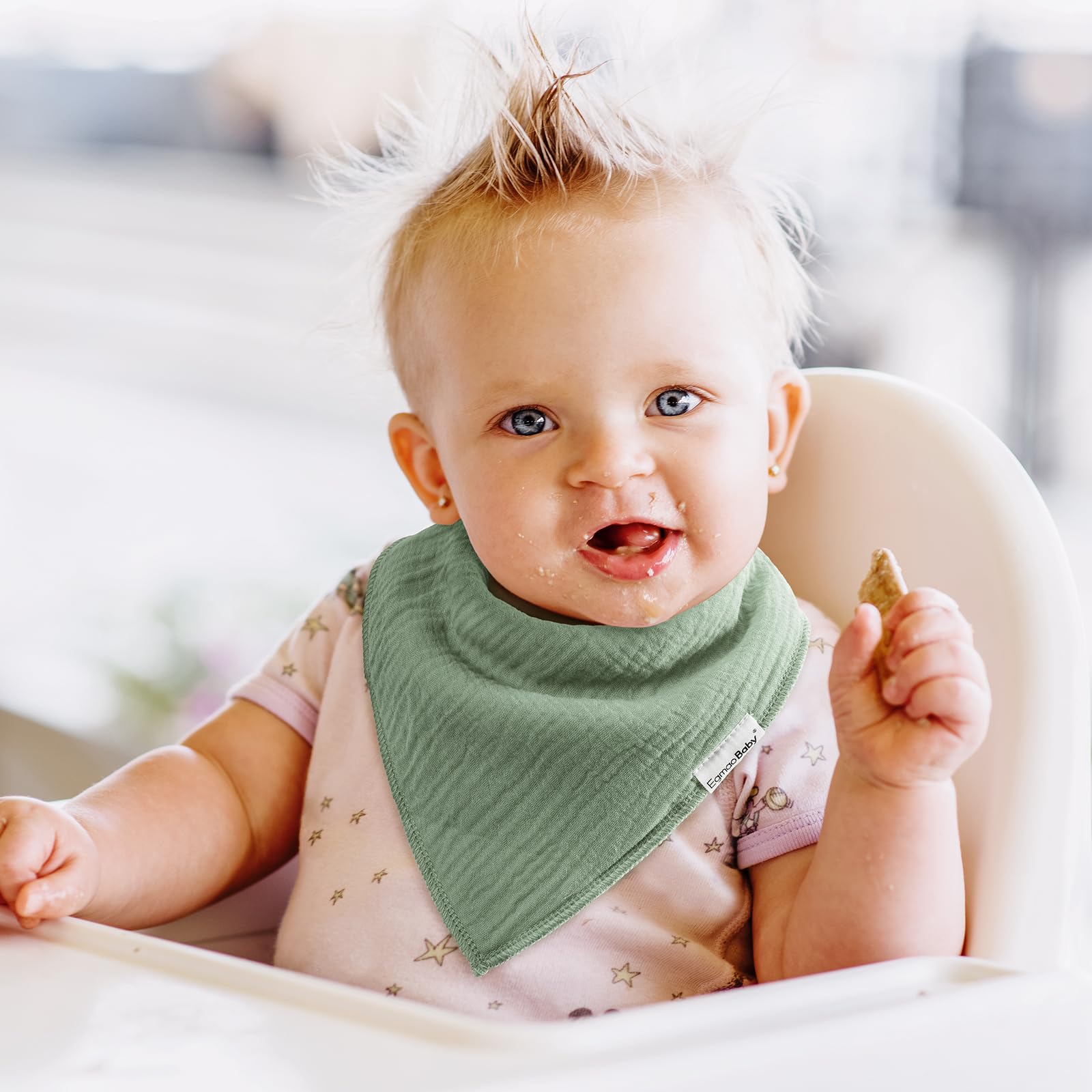 egmao baby muslin bibs back layer—polyester backing boosts absorbency.