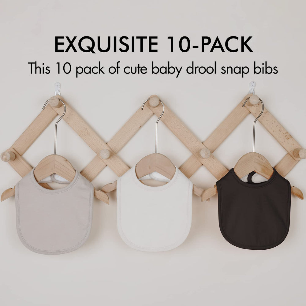 Egmao Baby Snap Bibs help minimize outfit changes during meals.