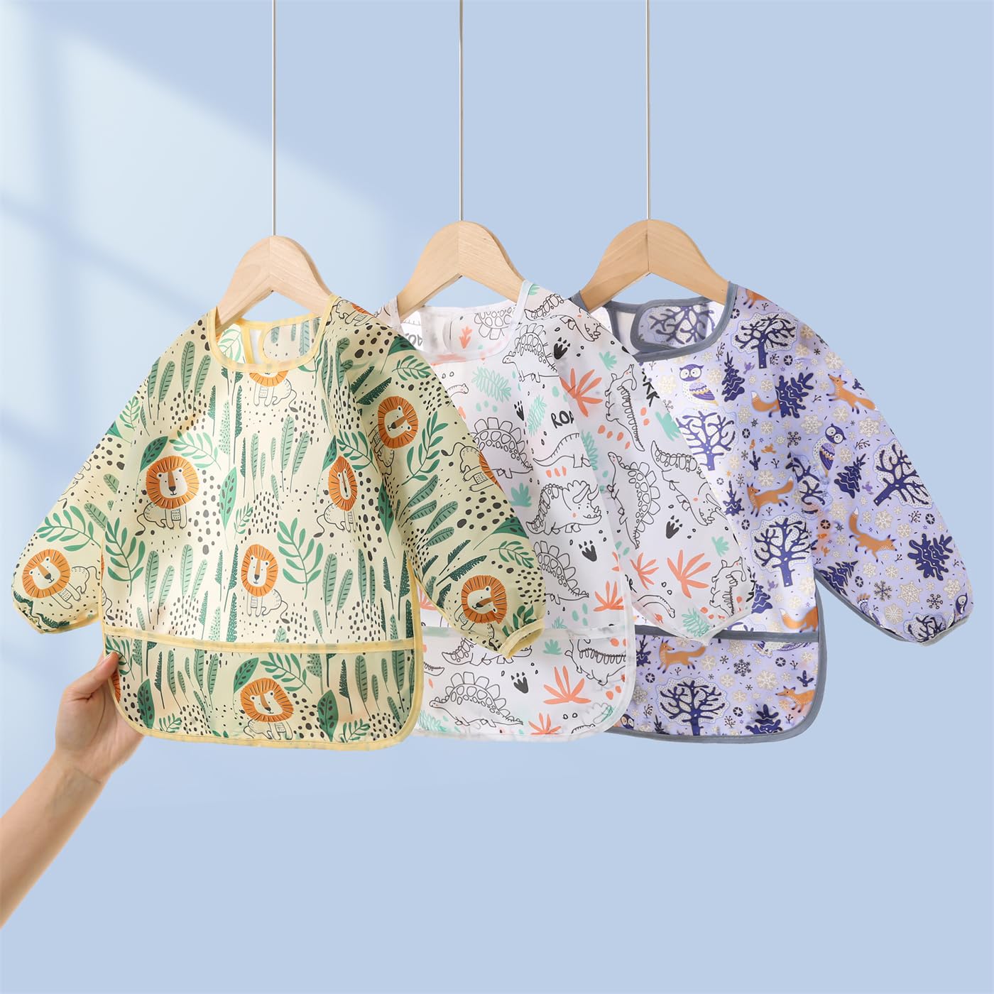 ElecMotive reusable smock offers a practical mealtime solution