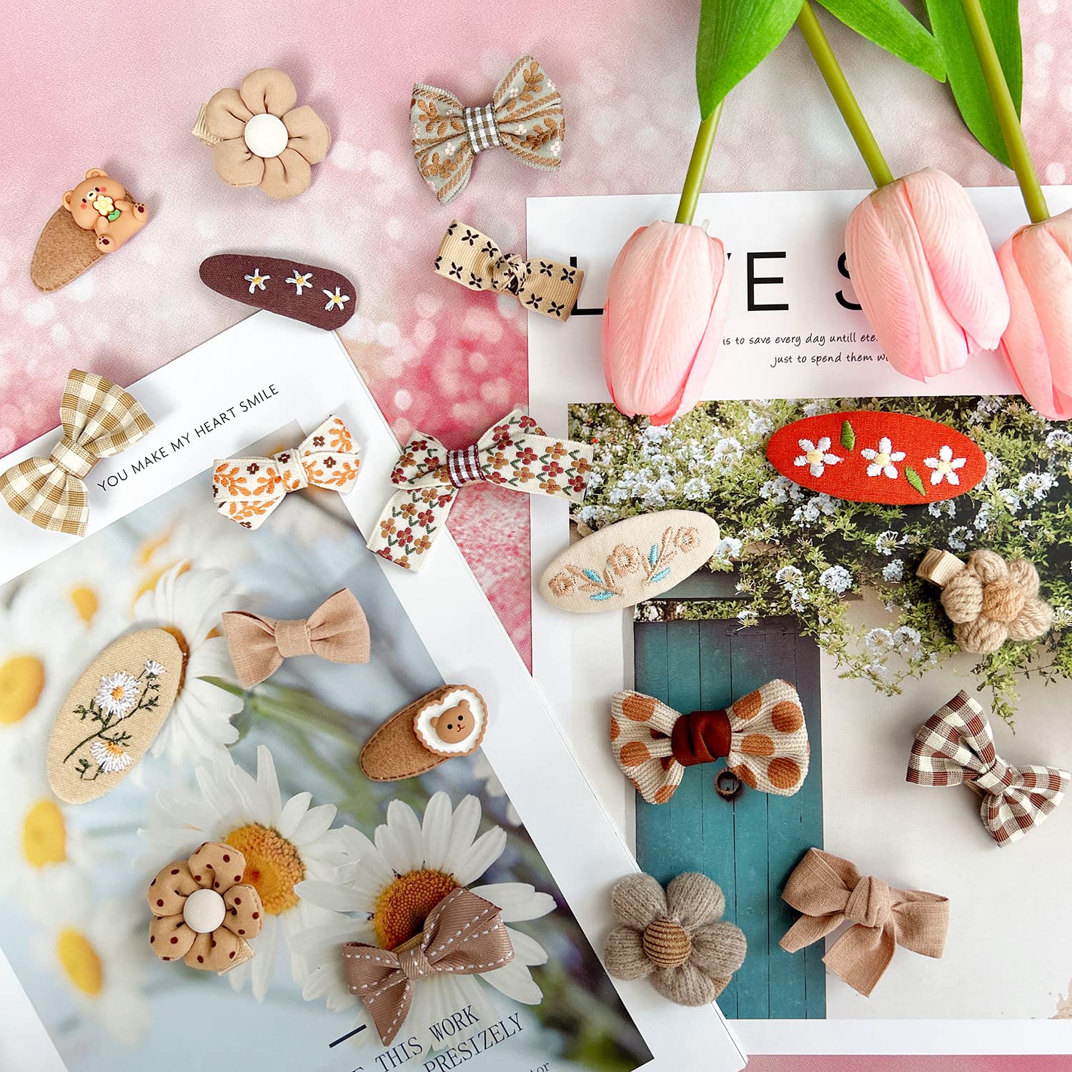 ELEMIRSA EleMirsa pink bow gift box highlights a ready-to-gift presentation