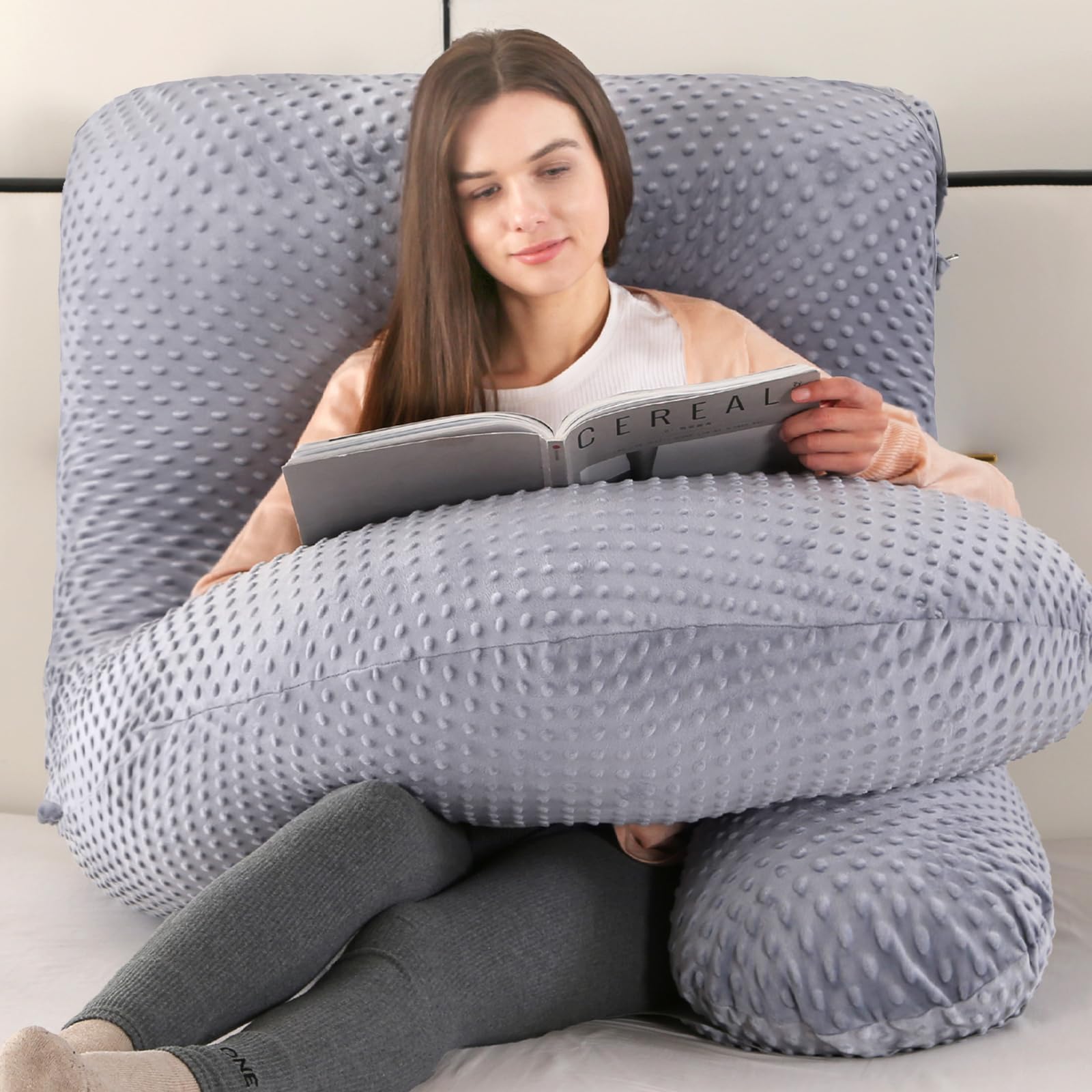 Elover removable velvet cover on the pillow for easy cleaning.