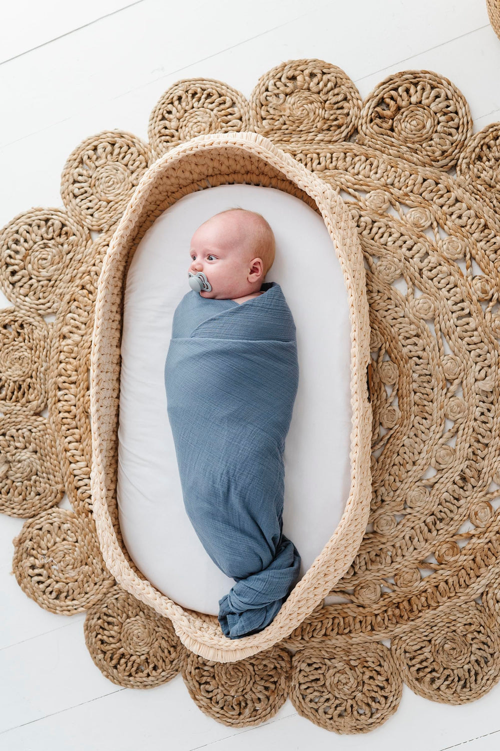 elys-co bluebell swaddle-multiuse suitable as stroller or nursing cover