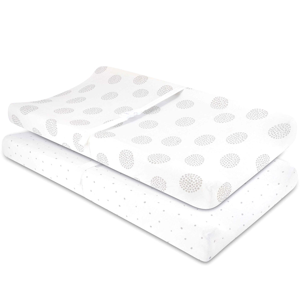 Ely's & Co. folded-sheet display highlights crisp edges and neat packaging