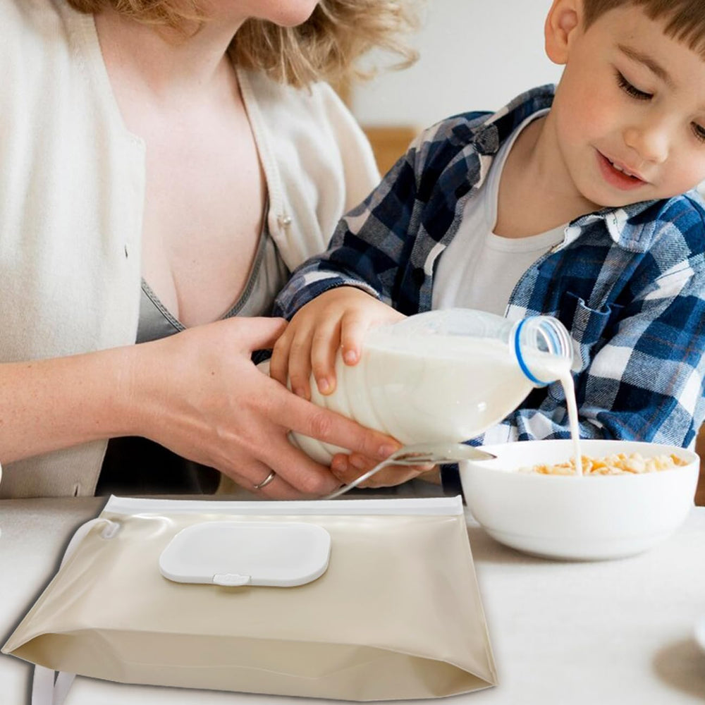 Eoscasely EVA-material dispenser shows durable performance in everyday activities.