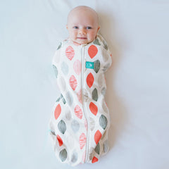 ergoPouch Cocoon Swaddle Sack front view promotes secure, cozy baby sleep.