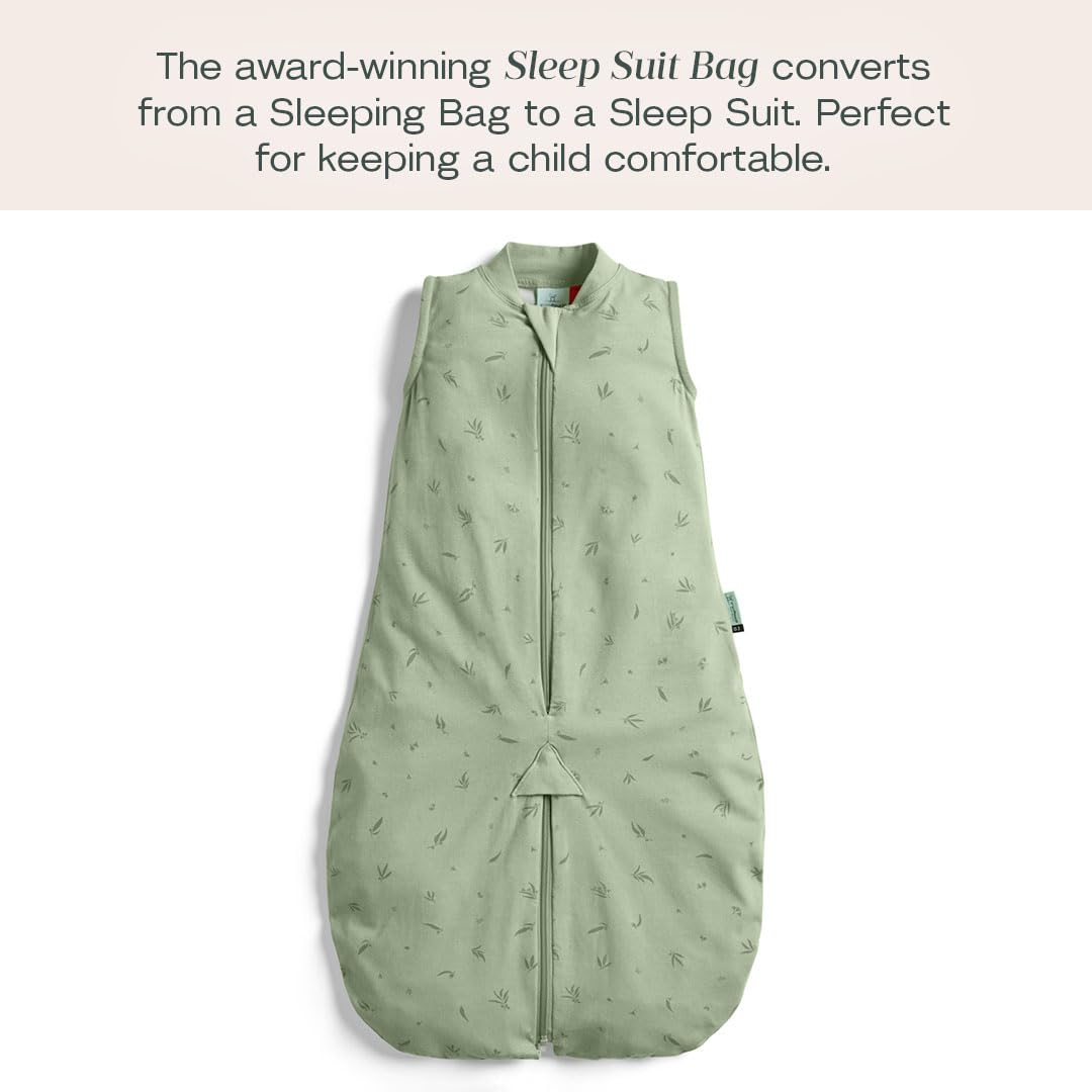 ergoPouch Sleep Suit Bag car-seat zip system demonstrates harness compatibility for on-the-go naps
