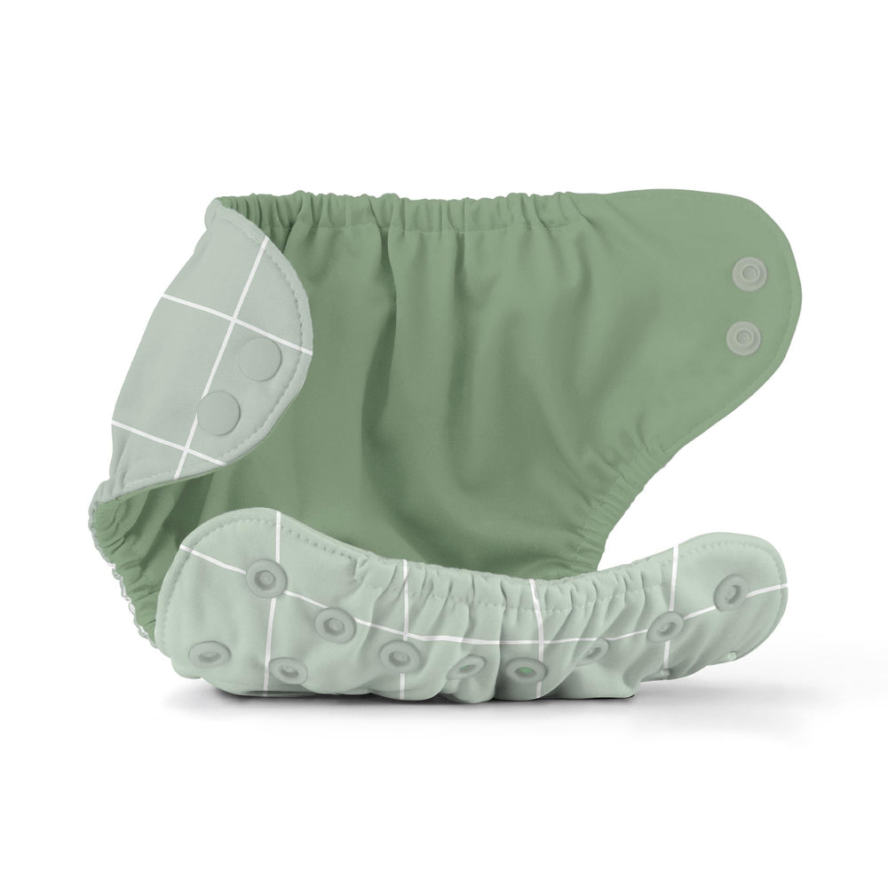 Esembly lattice outer fabric closeup emphasizes recycled TPU material and soft texture.