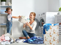 Essme giraffe hamper open and collapsible demonstrates large storage capacity.