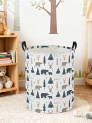 Essme bear hamper with leather handles supports easy lifting and transport.