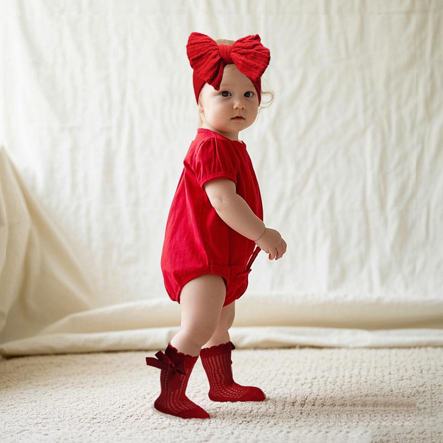 Esumun 3-pair pack includes socks and headbands for versatile outfit styling.