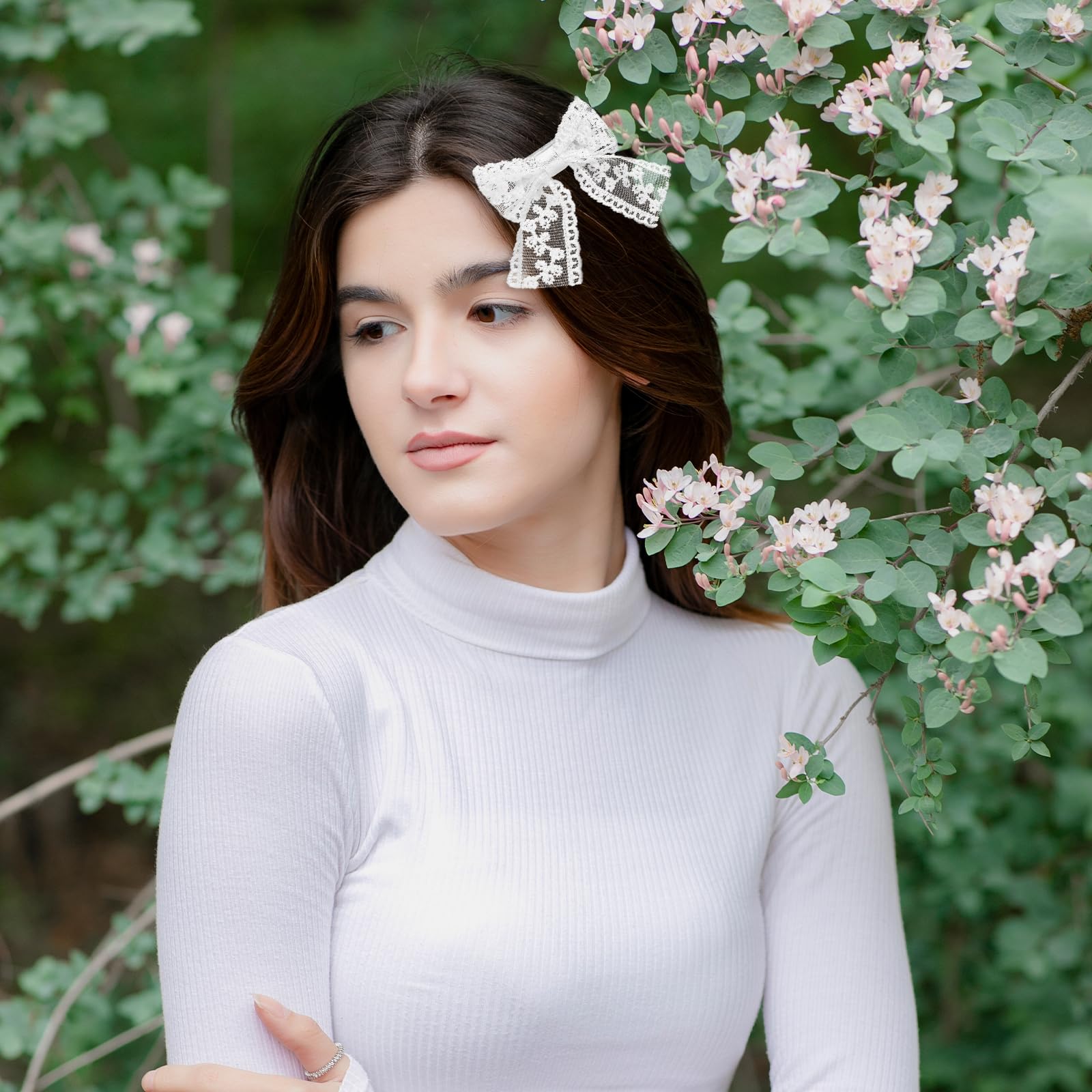 EupHHonycs white lace bow hairpin crocodile clip for kids' hair secure grip.