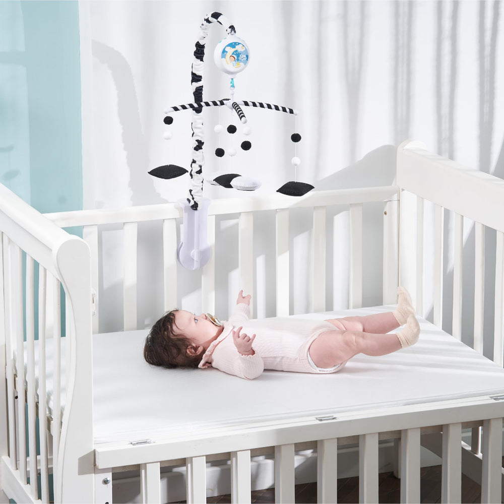 EverLove Montessori Mobile warranty image communicates risk-free purchase and support.