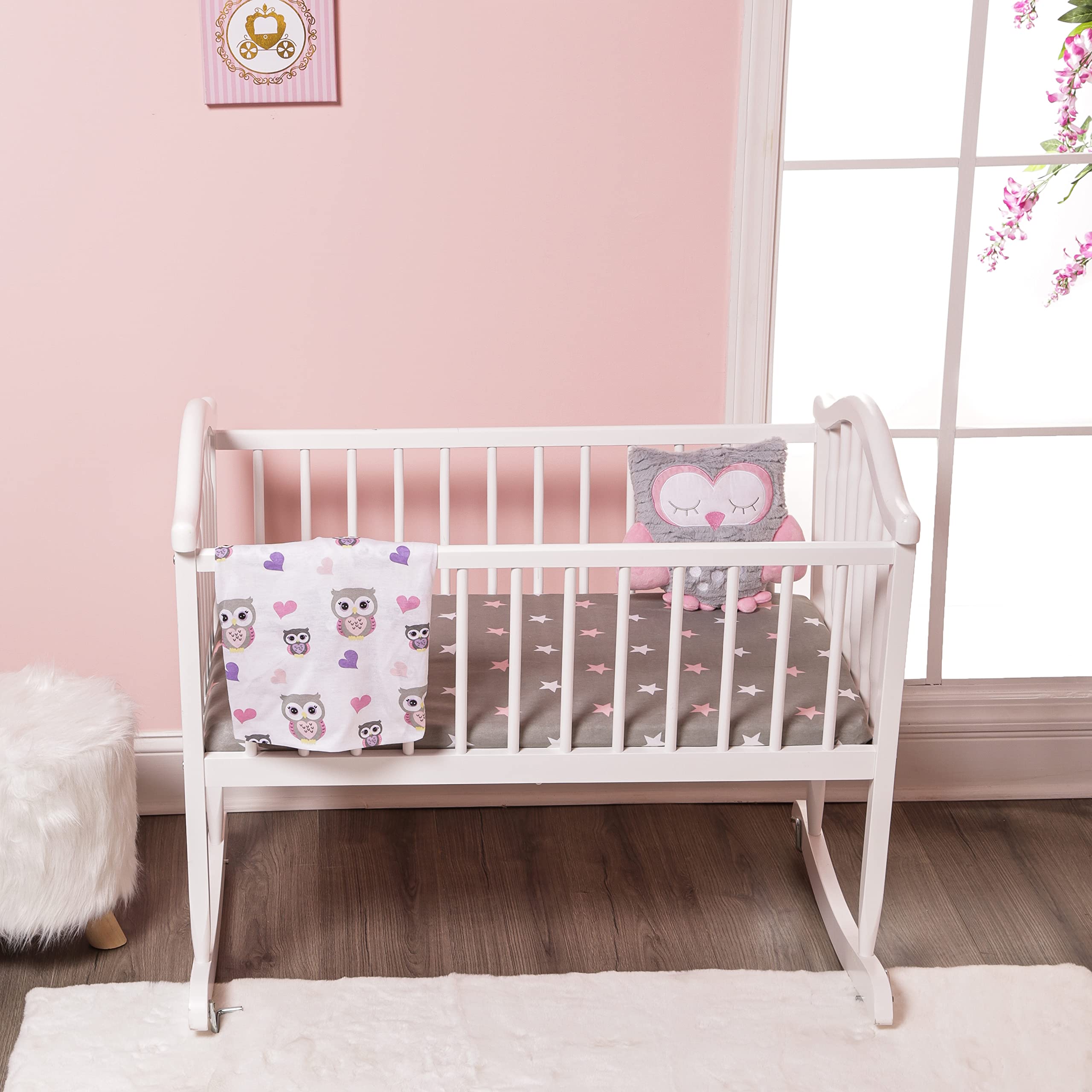 Everyday Kids owl heart design showcases playful nursery decor for babies