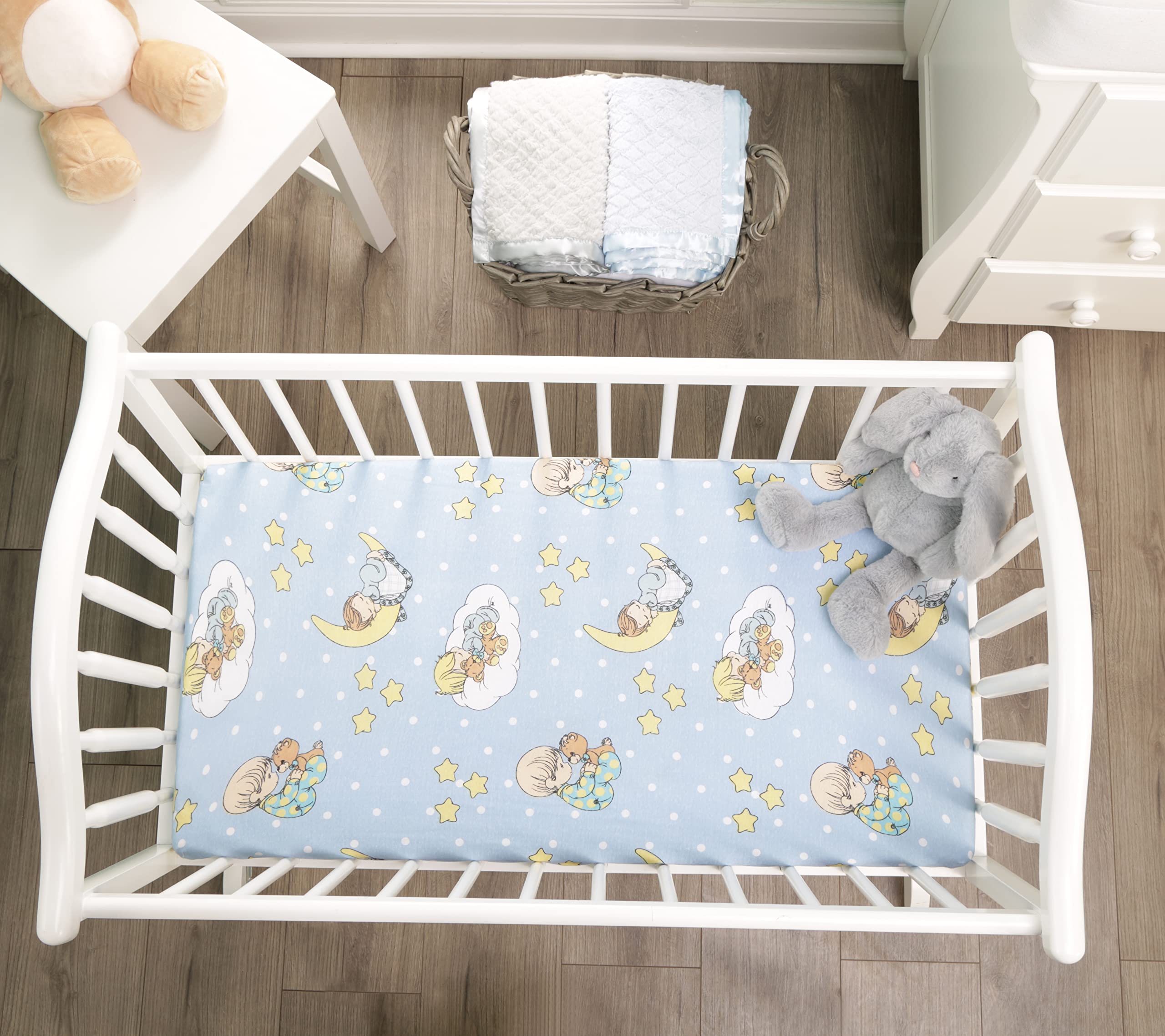 EVERYDAY KIDS easy-care sheets withstand machine washing and dry quickly.