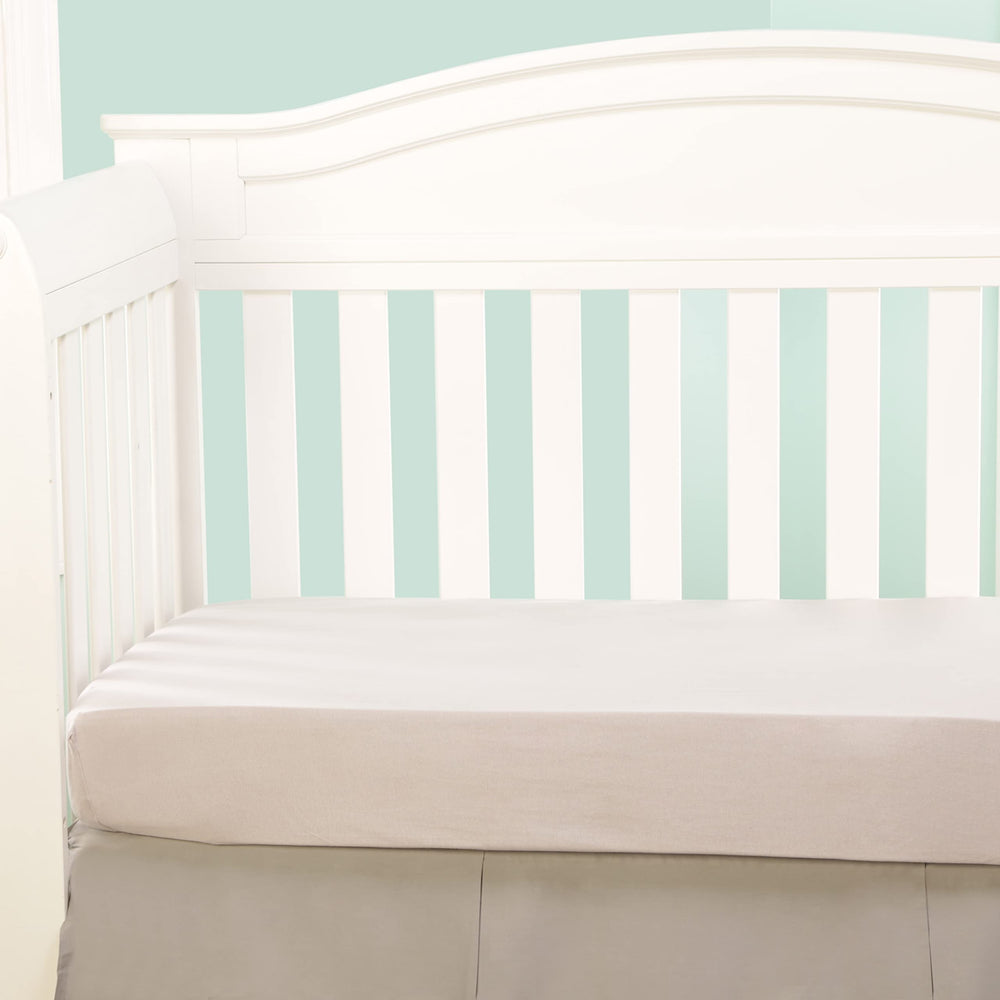 Everyday Kids fade-resistant colors keep nurseries vibrant through washing and daily use.