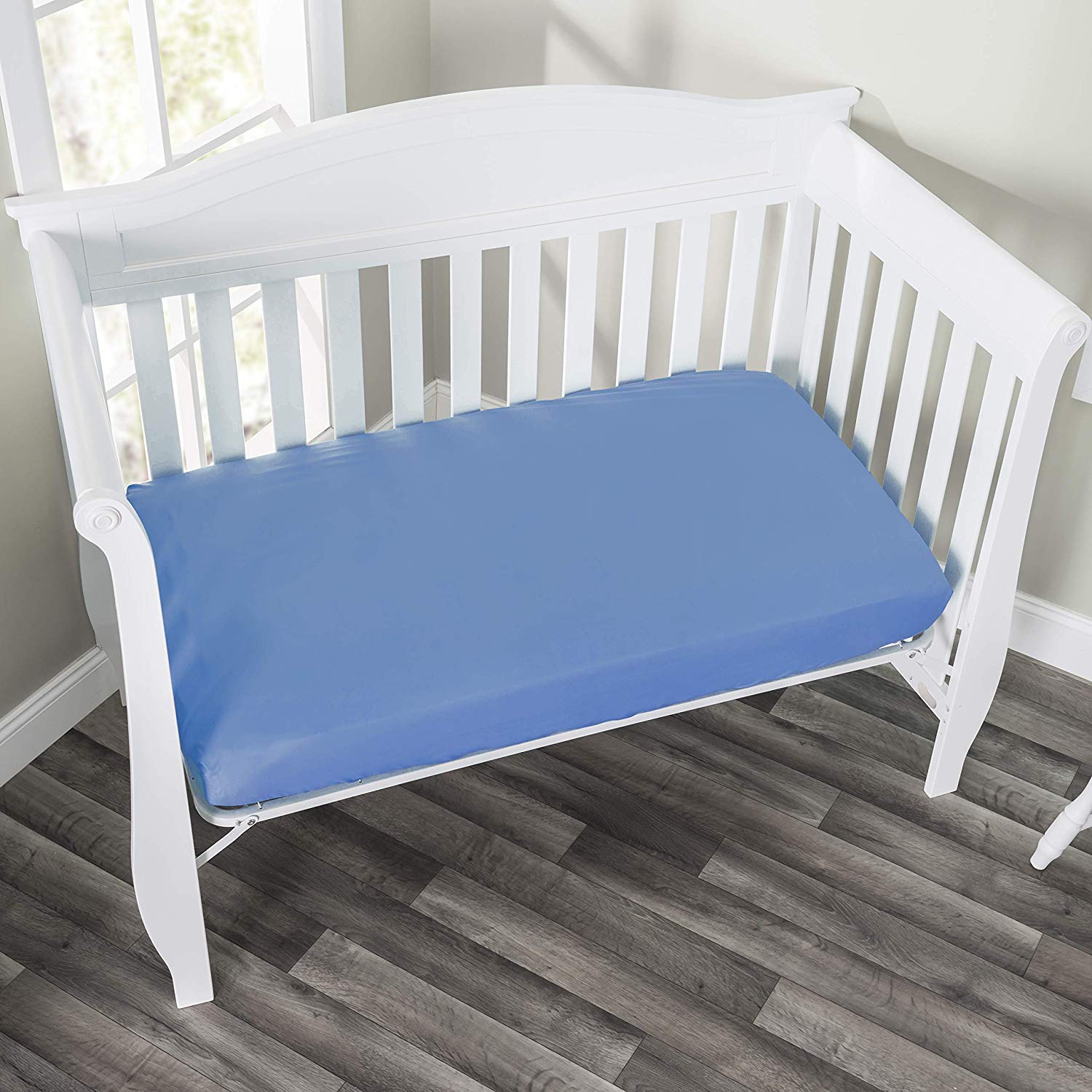 Everyday Kids fitted sheet elastic all around – secure fit on standard crib mattress