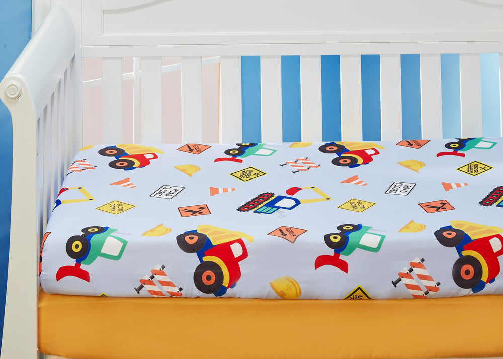 Everyday Kids fitted-sheet-elastic-trim-01 offers full around-elastic for an easy snug fit.