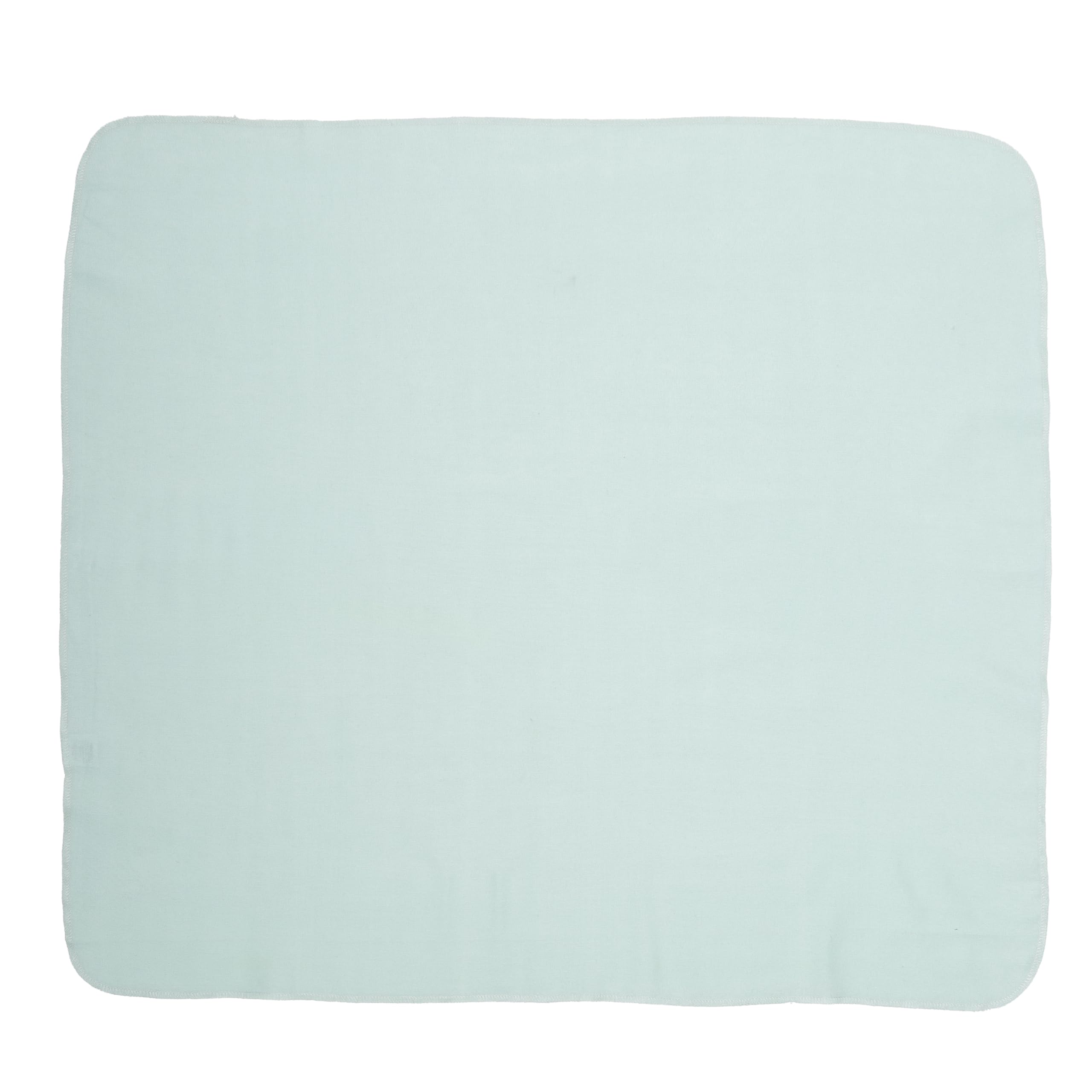Everyday Kids machine-washable blankets stay soft after washing.