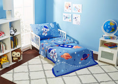 EVERYDAY KIDS outer-space adventures comforter closeup shows soft, cozy microfiber warmth for bedtime.