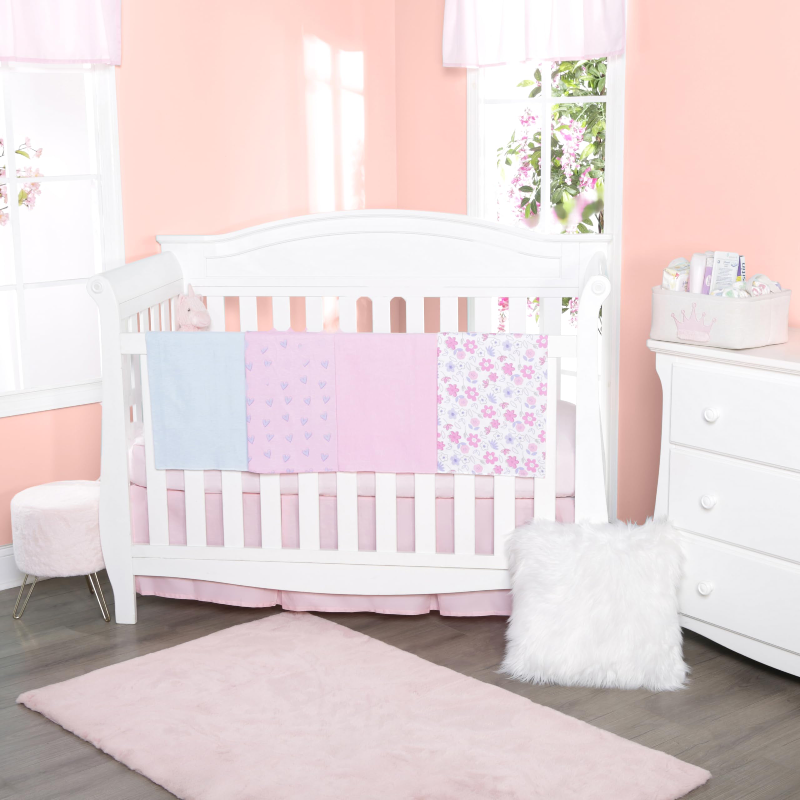 EVERYDAY KIDS pink-purple floral-pattern receiving blankets for newborn comfort and easy swaddling.
