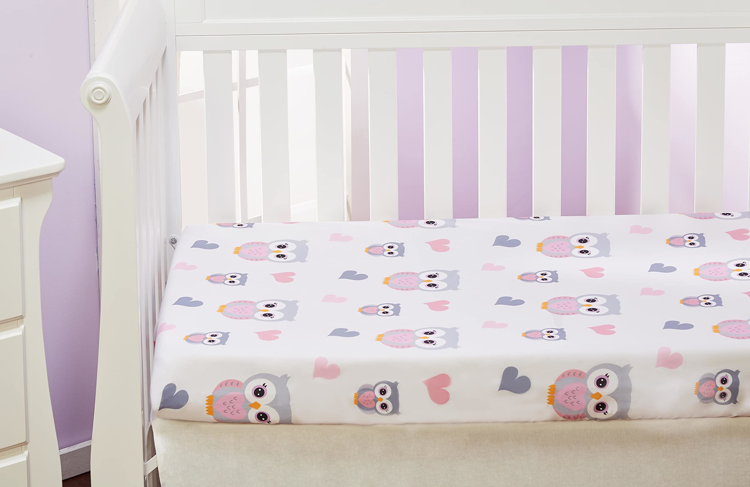 EVERYDAY KIDS Sweet Owls pattern soft bedding image highlights color and whimsy in nurseries.