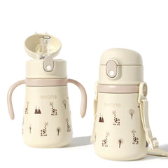 Evorie leak-proof vacuum insulated 11oz sippy cup in giraffe design keeps drinks at the right temperature.