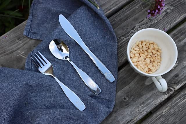 Exzact children's flatware includes two forks for versatile meals