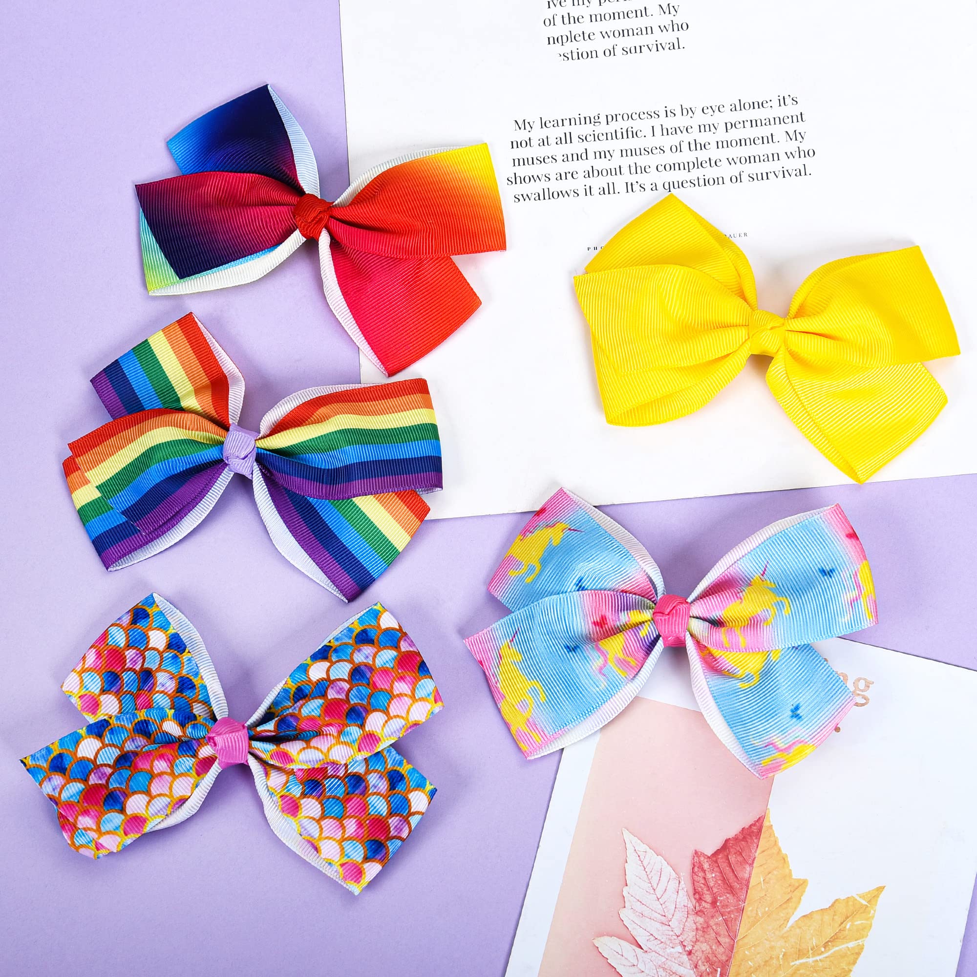 Eyegla hearts pattern bow enhances cute party accessory.