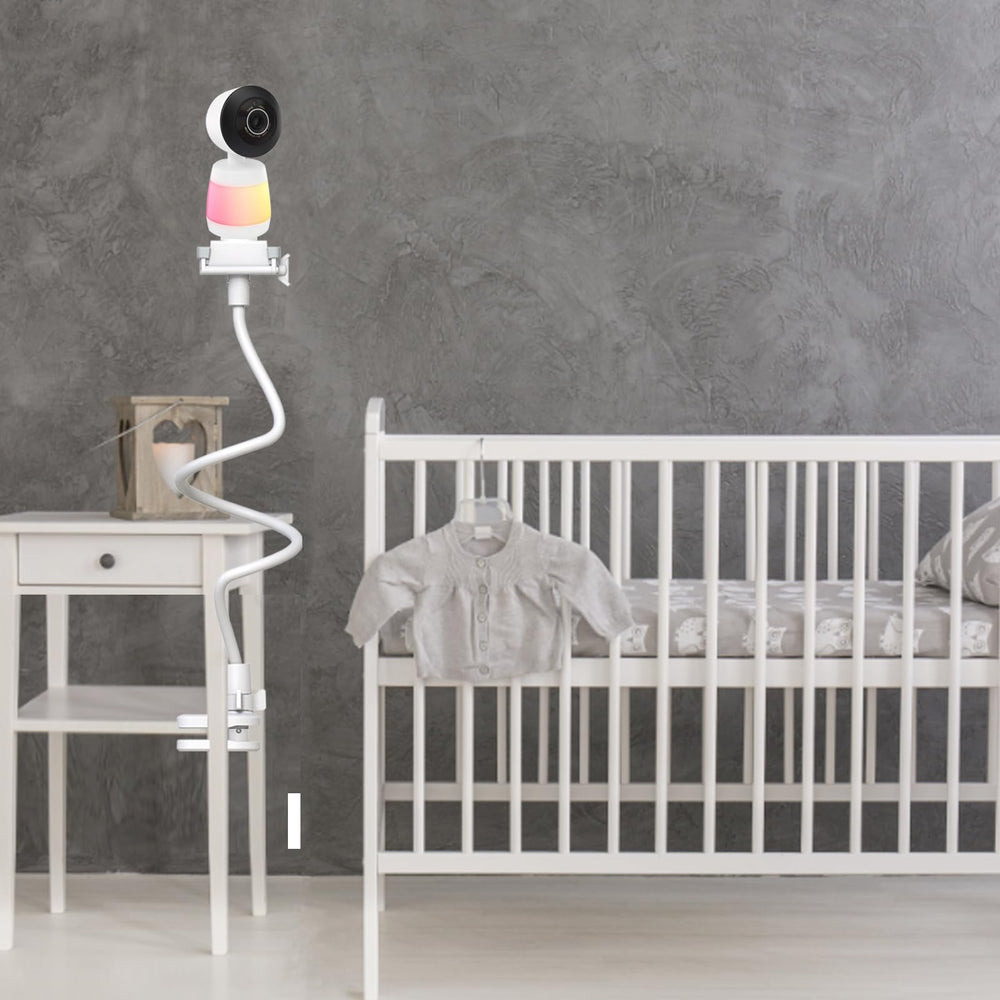 EYSAFT baby monitor mount cot-attachment option keeps the camera at eye level.